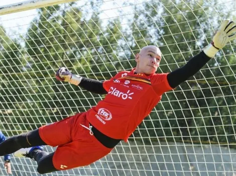 Torgnascioli sonríe tras ganarle al cáncer y volver a atajar con Everton