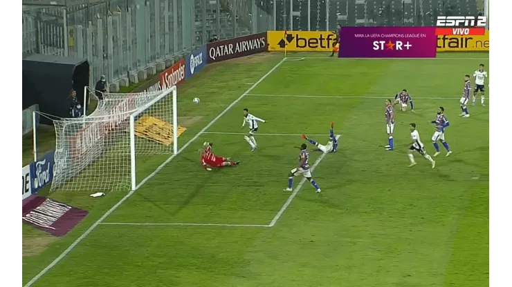 Colo Colo anotó un gol importantísimo pensando en la remontada.