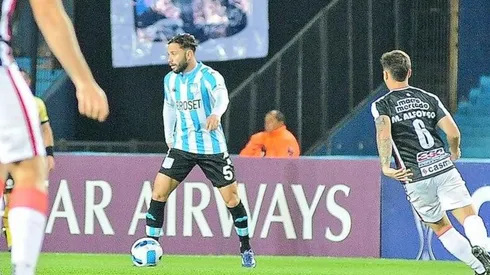 Mena no pudo impedir la eliminación de Racing en Copa Sudamericana
