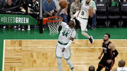 Boston se impuso con claridad en el juego 4