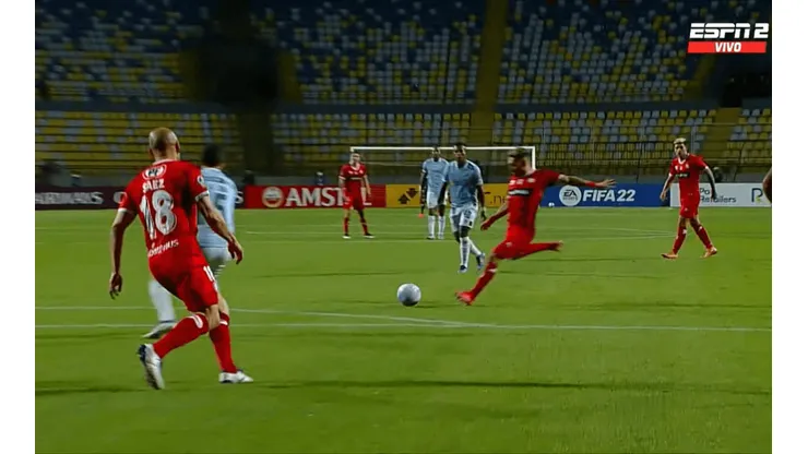 La Calera se puso en ventaja antes de los 10 minutos de juego con un auténtico golazo.