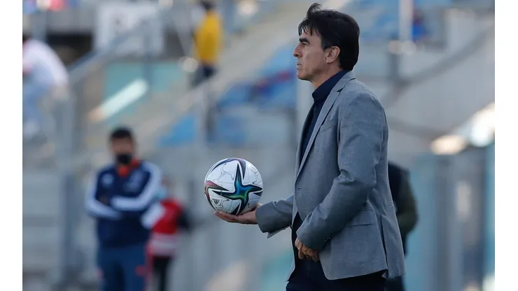 Gustavo Quinteros quiere incorporar jugadores en Colo Colo