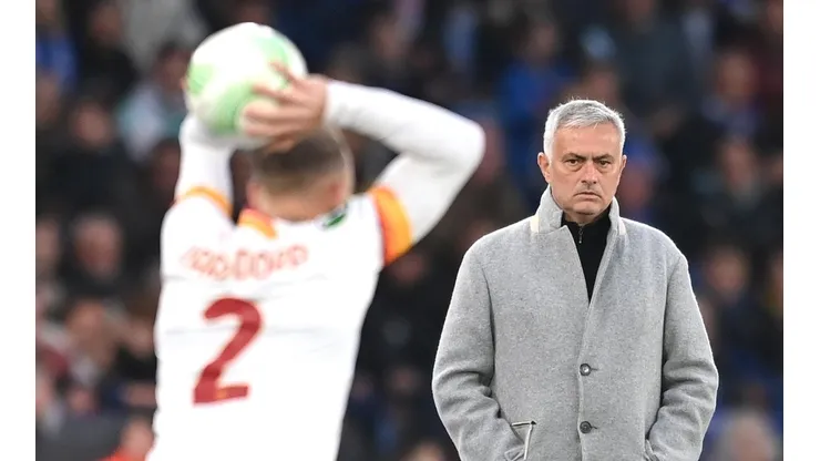 Mourinho será protagonista en la primera final de la Conference League