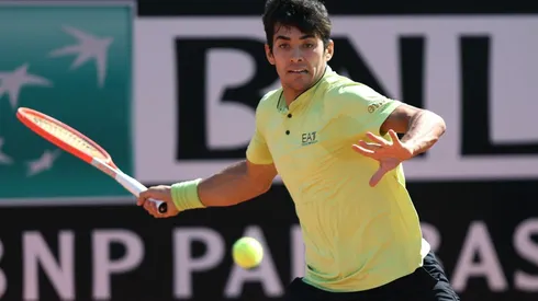 La lluvia empañó el debut de Garin en Roland Garros.