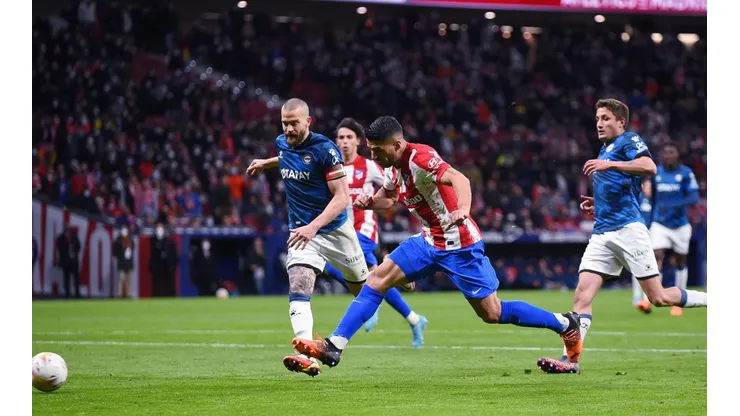 Lucho Suárez no seguirá en el Atlético, pero no quiere dejar Europa