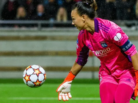 Tremenda: Tiane Endler es elegida como la mejor arquera de Francia