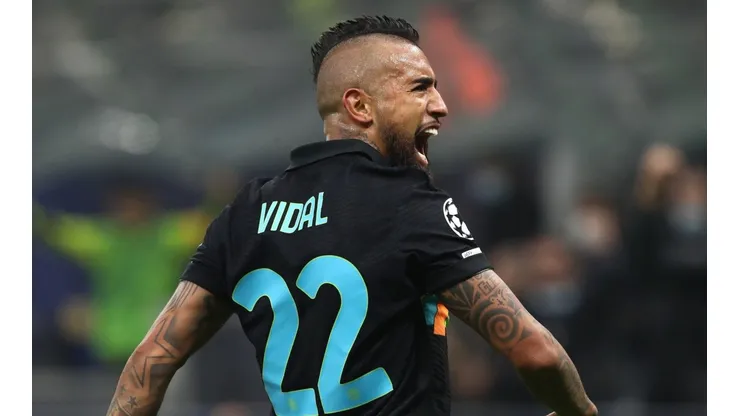 Vidal se despidió del Inter tras dos años