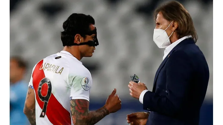 Ricardo Gareca nominó a 28 jugadores para el repechaje a Qatar, entre ellos, su goleador Gianluca Lapadula.