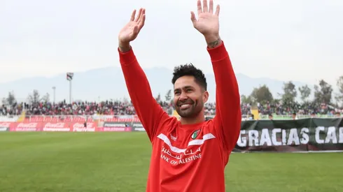 Luis Jiménez recibió varios homenajes en la jornada en el estadio La Cisterna.
