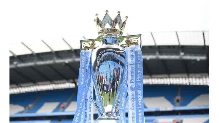 La copa de la Premier ya está lista para entregarse.