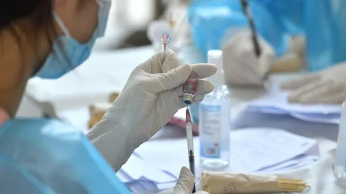 ¿Abrirán vacunatorios este sábado 21 de mayo?