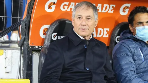 Holan vuelve a la banca de la UC ante Audax Italiano