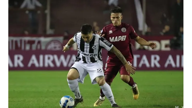 El cuadro bohemio sigue soñando gracias a Christian Bravo.