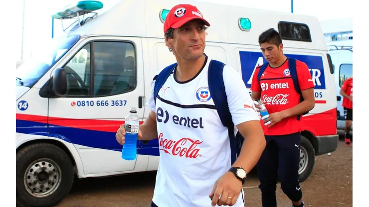 El actual entrenador de Huachipato dirigió a la selección chilena Sub 20 para el Mundial de Turquía 2013.