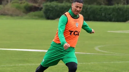 Pajarito busca el ascenso con Santiago Wanderers.