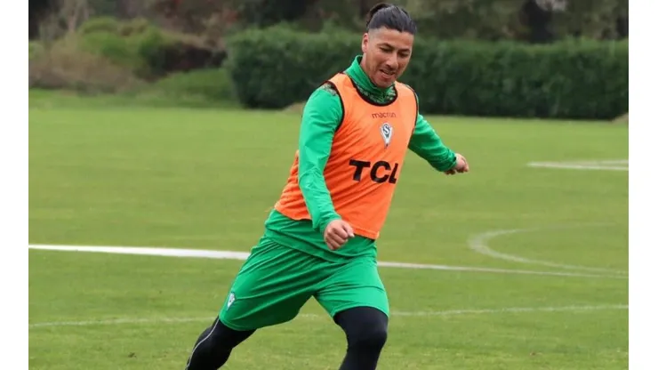 Pajarito busca el ascenso con Santiago Wanderers.