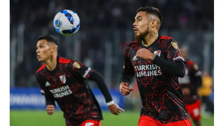 Paulo Díaz es fijo en la zaga de River