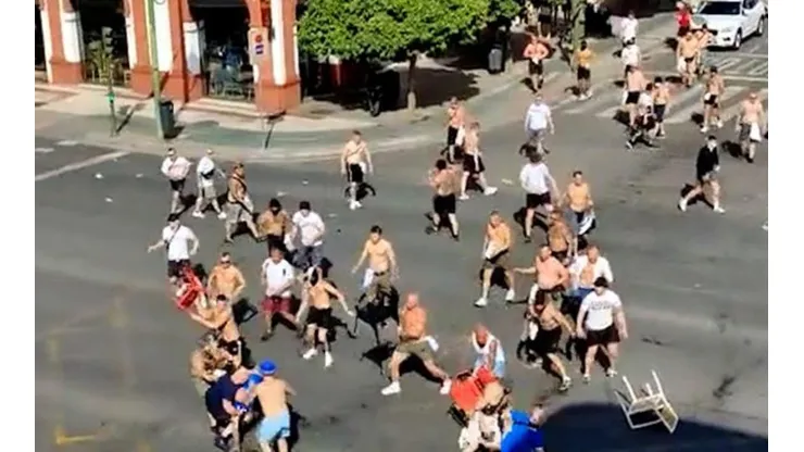Hinchas del Eintracht y el Rangers se enfrentaron antes de la final