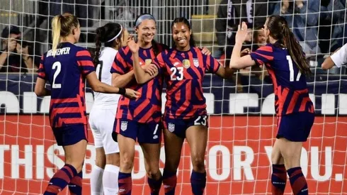 La Federación de USA acuerda pago igualitario para su selección fem