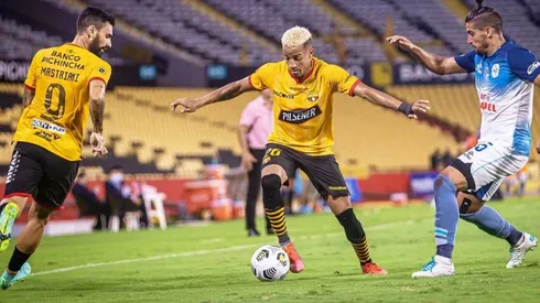 Byron Castillo parece estar en el centro de una polémica de la que sólo hemos visto la punta del iceberg