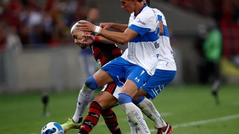 Universidad Católica no pudo en su visita a Brasil y quedó fuera de la Copa