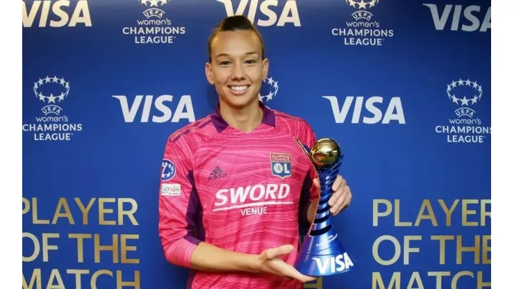 La Federación francesa nomina a Tiane como mejor arquera de la Liga