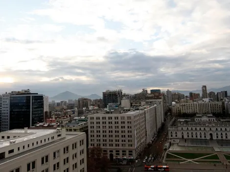 ¿Cómo estará el clima en Santiago este miércoles 18 de mayo?