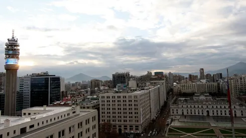 ¿Cómo estará el clima en Santiago este miércoles 18 de mayo?