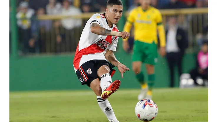 Juan Fernando Quintero recayó y no podrá estar ante Colo Colo.