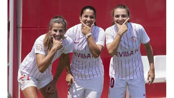 Karen Araya se despide del Sevilla y deja abierta la puerta de su futuro