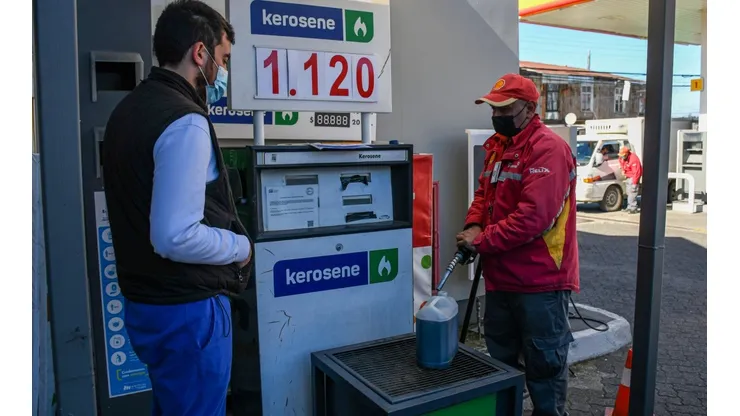 Parafina supera los mil Pesos.
