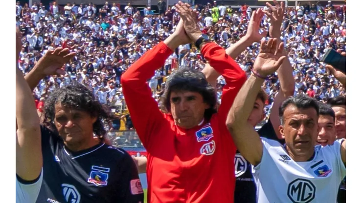 Lizardo Garrido recibió el emotivo apoyo del primer equipo de Colo Colo en medio del delicado momento de salud que vive