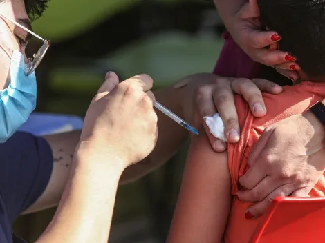 Covid-19 | ¿Quiénes se pueden vacunar este martes 17 de mayo en Chile?