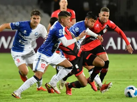 Antofagasta cae con lo justo en Brasil y no alcanza a salvar el honor