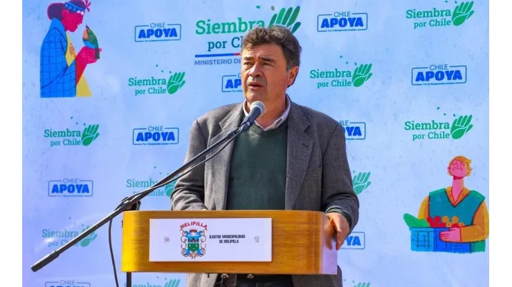 Ministerio de Agricultura entrega fondos de programa Siembra por Chile