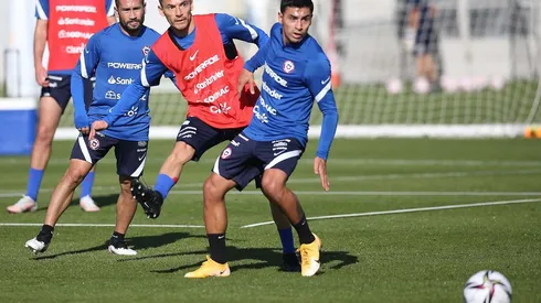 Charles Aránguiz y Claudio Baeza son permanentes convocados a la selección chilena