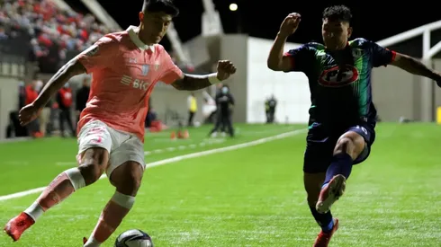 Universidad Católica se encuentra en el 12° lugar del Campeonato Nacional. Ahora, con Ariel Holan en la banca, recibe a Unión La Calera.