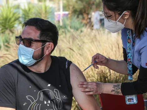 Revisa AQUÍ cuándo fue tu última vacuna y cuándo te toca la cuarta dosis