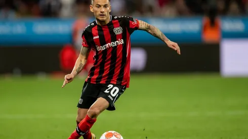 El chileno Charles Aránguiz juega desde el año 2015 en el Bayer Leverkusen