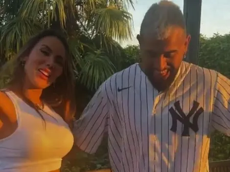 James molesta a Vidal por bailar salsa: "Buen paso, King"