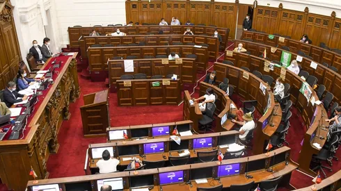 La Convención Constitiuyente concluye su trabajo el 4 de julio.