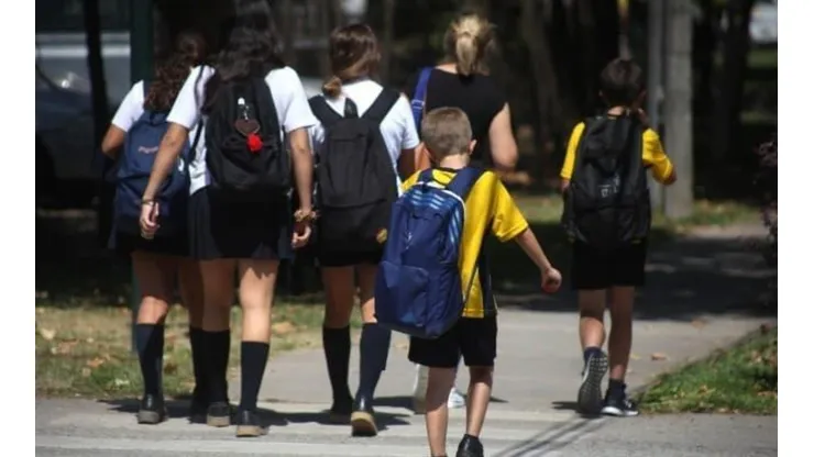 ¿Cómo puedo acceder al Bono Logro Escolar?