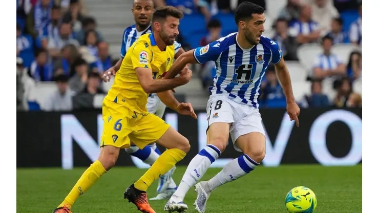 Cádiz cayó ante Real Sociedad y se complica con el descenso