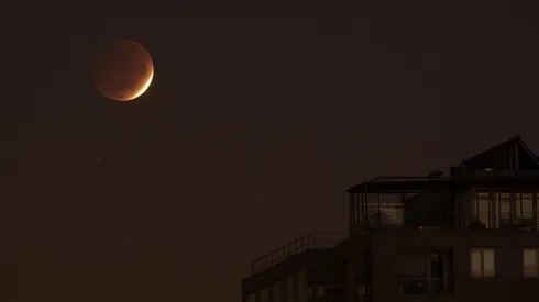 ¿Cuándo es el Eclipse Lunar y a qué hora se podrá ver en Chile?