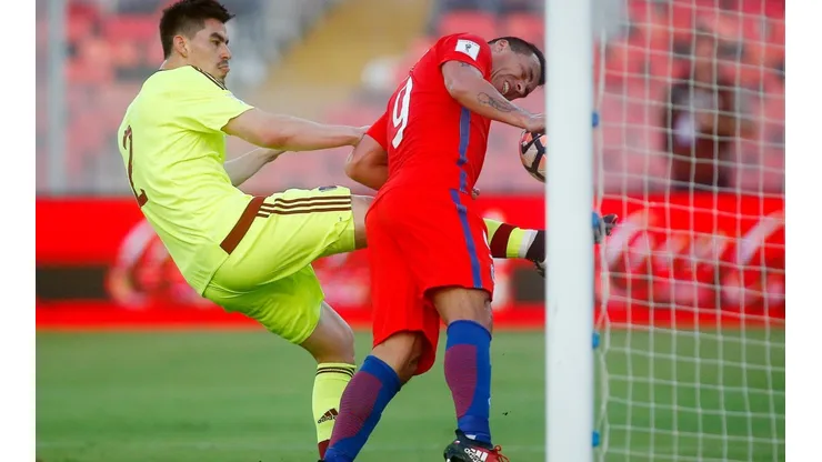 Esteban Paredes espera que Chile pueda anotarse en Qatar 2022.