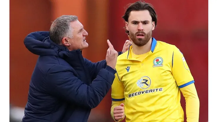Tony Mowbray se va del Blackburn Rovers tras el fracaso en la Championship