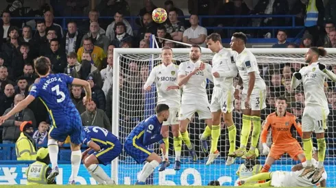 Leeds necesita un triunfo con urgencia ante el Chelsea.