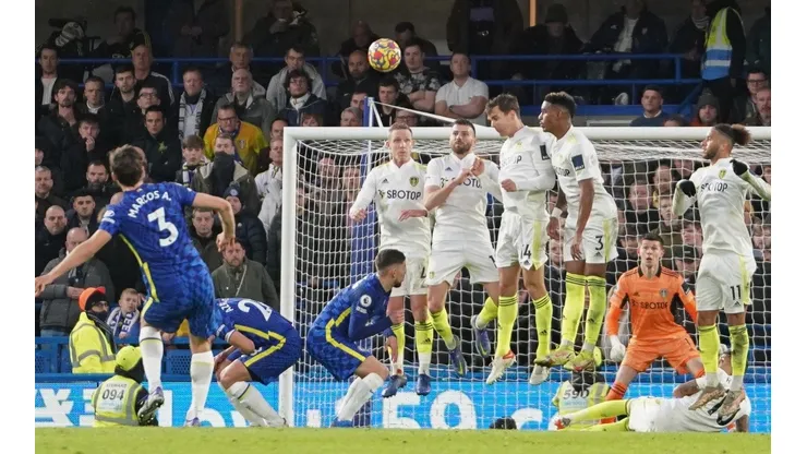 Leeds necesita un triunfo con urgencia ante el Chelsea.