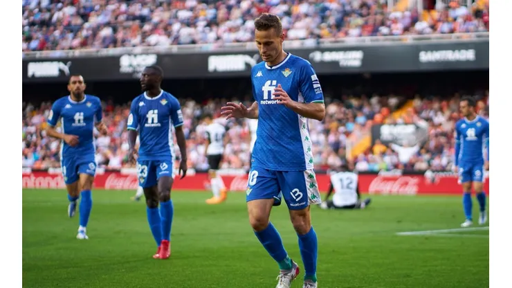 Sergio Canales marcó uno de los goles frente al Valencia