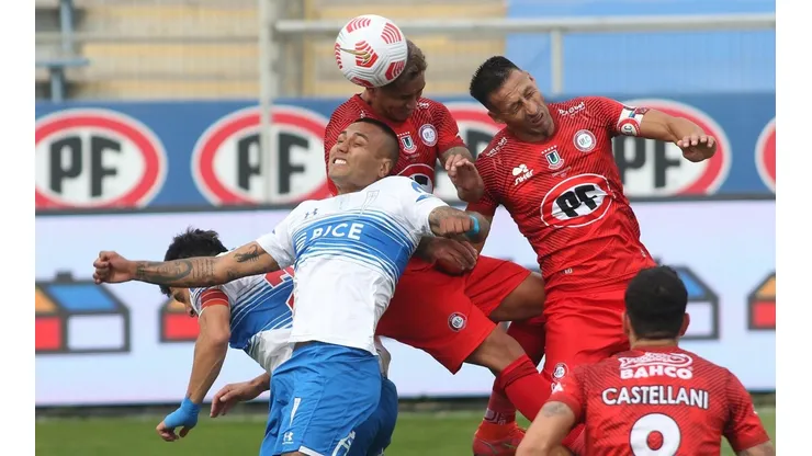 Universidad Católica suma cuatro partidos sin ganar.